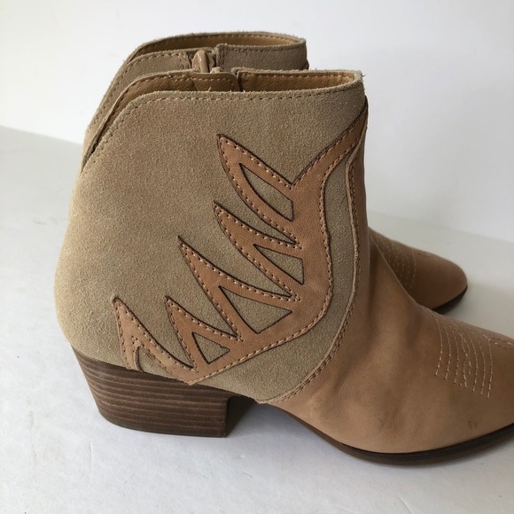 Lucky Brand Idellina Tan Beige Leather Suede Western Ankle Boots Women's 7.5 - Picture 2 of 16